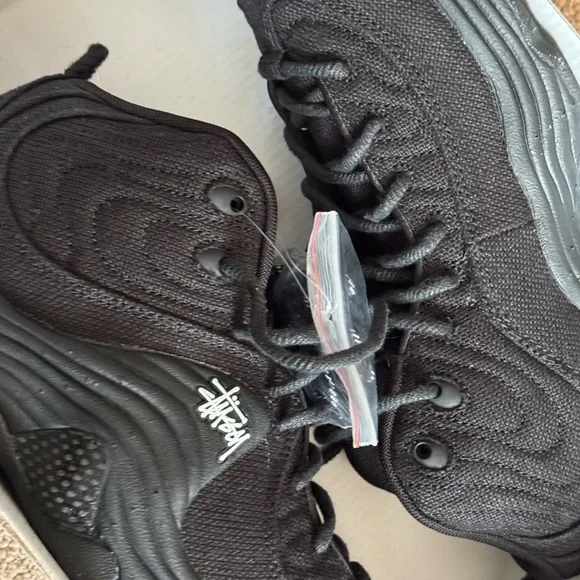 Stussy Men's Black High-Top Sneakers - Picture 2 of 7